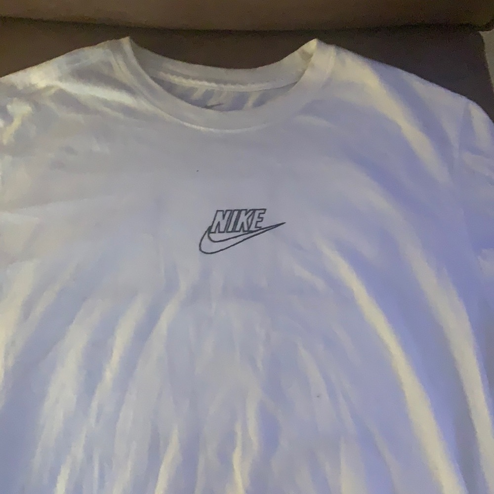 Nike T